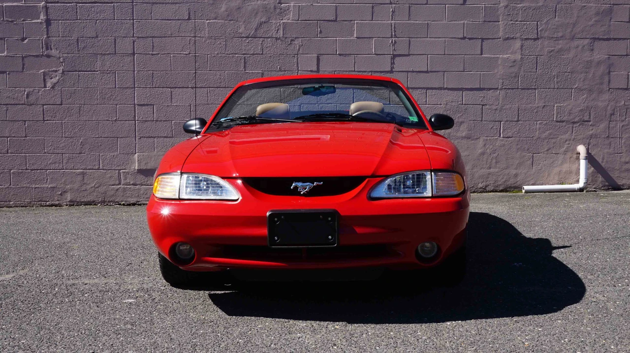 1994 Ford SN95 Mustang Cobra - Image 2 of 31