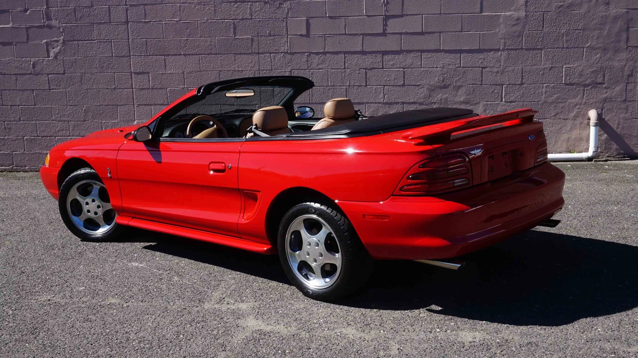 1994 Ford SN95 Mustang Cobra - Image 26 of 31