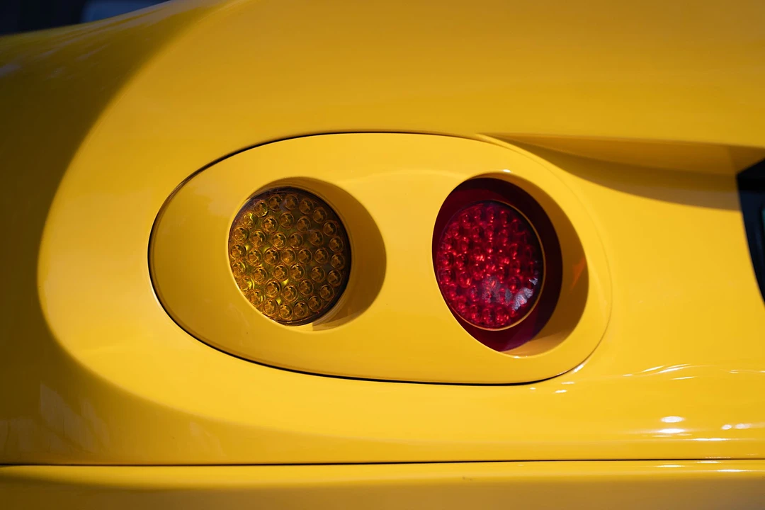 1999 Shelby Series 1 - Image 24 of 31