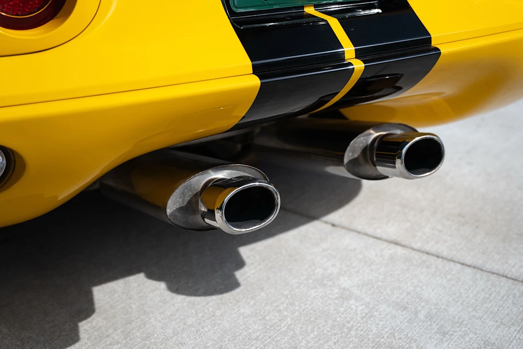 1999 Shelby Series 1 - Image 25 of 31