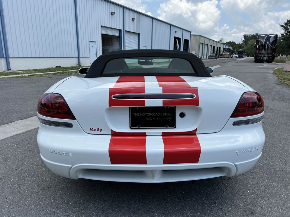 2004 Dodge Viper 3rd Gen - Image 14 of 31
