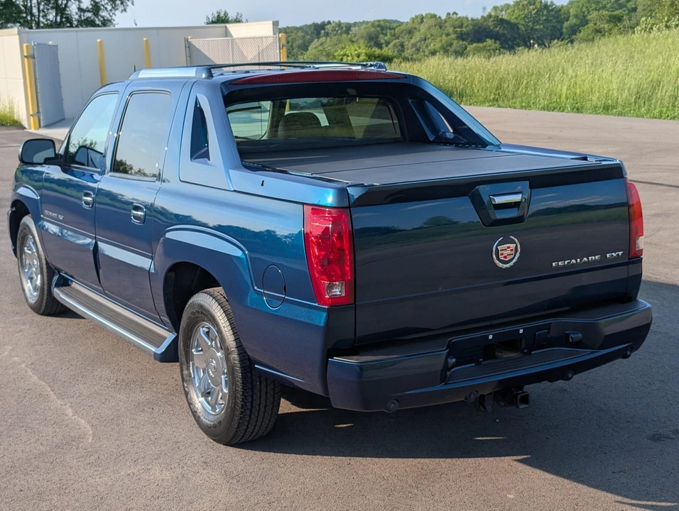 2005 Cadillac Escalade & EXT 2nd Gen - Image 25 of 31