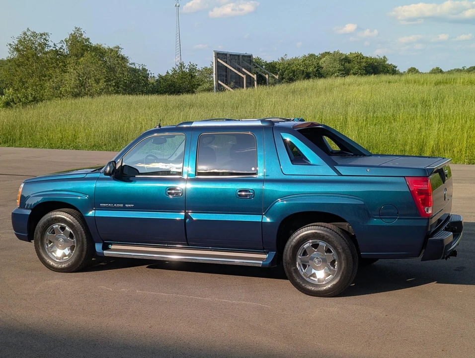 2005 Cadillac Escalade & EXT 2nd Gen - Image 30 of 31