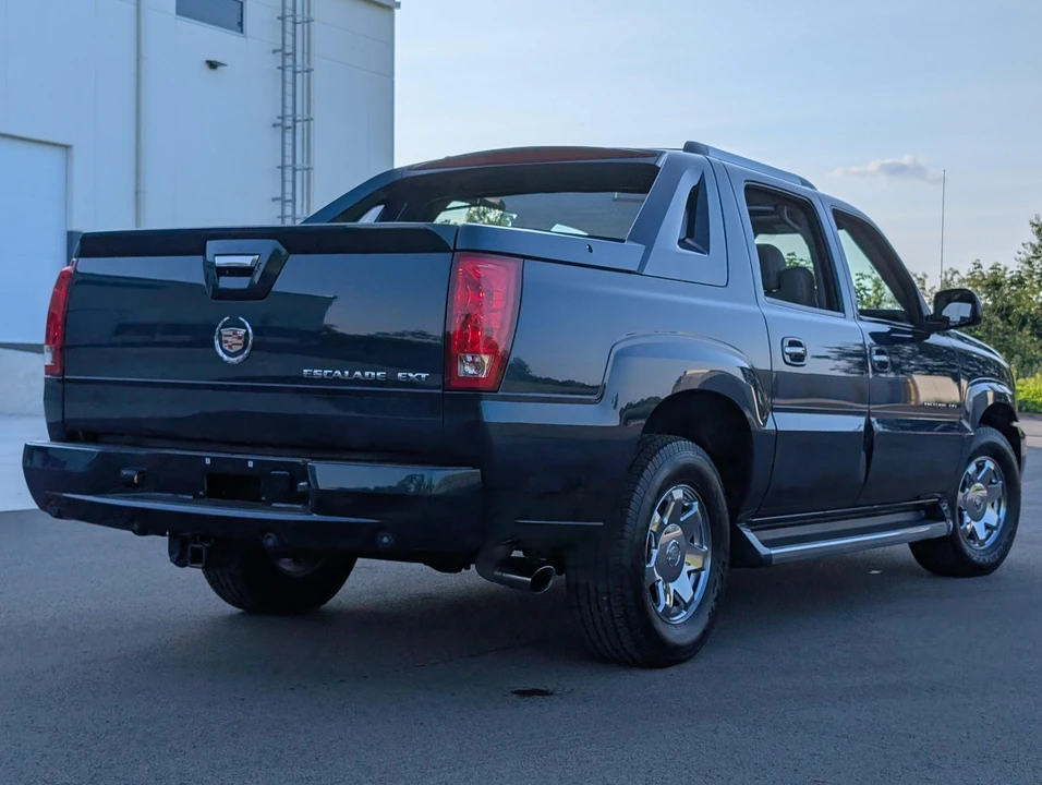 2005 Cadillac Escalade & EXT 2nd Gen - Image 21 of 31
