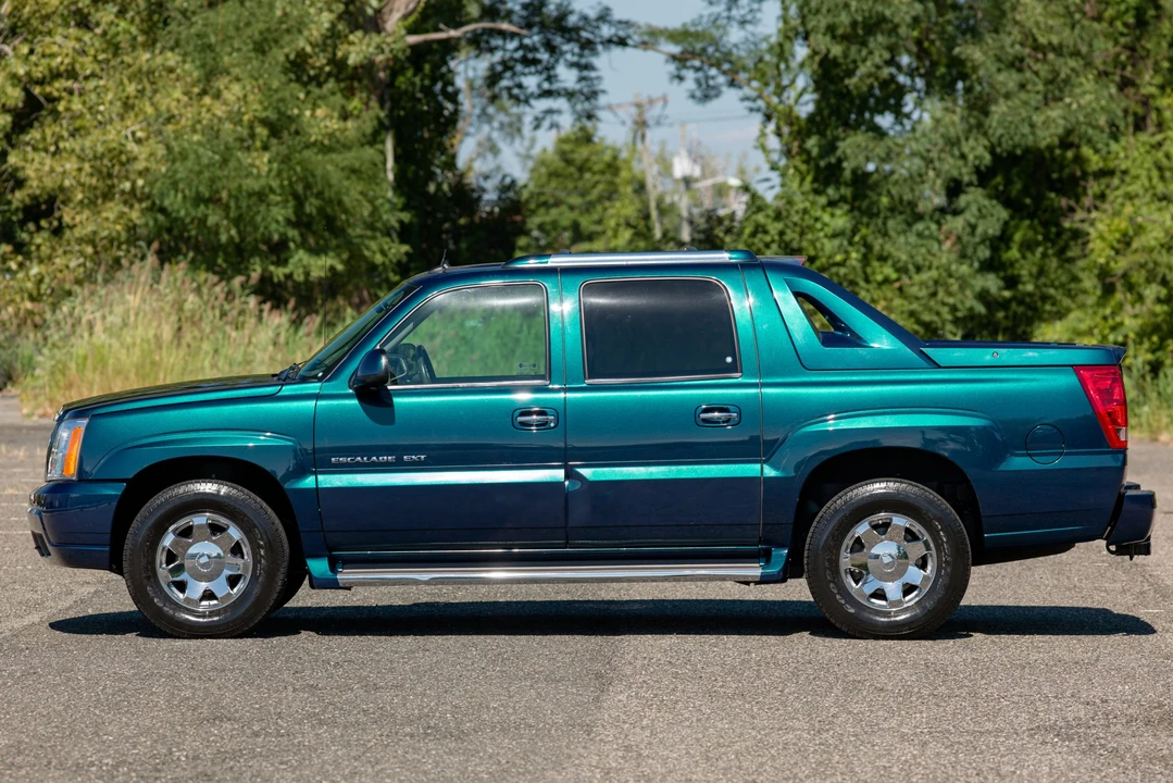 2005 Cadillac Escalade & EXT 2nd Gen - Image 27 of 31
