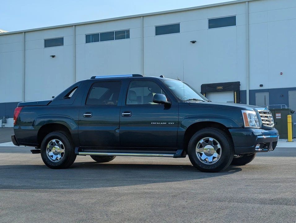 2005 Cadillac Escalade & EXT 2nd Gen - Image 10 of 31