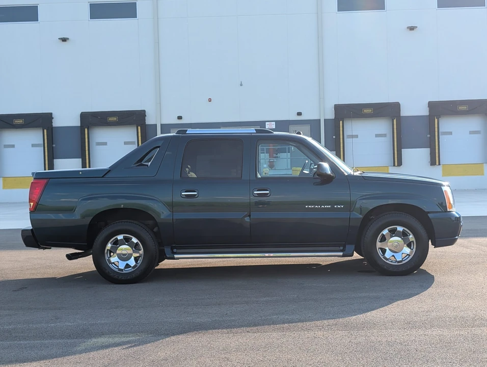 2005 Cadillac Escalade & EXT 2nd Gen - Image 31 of 31