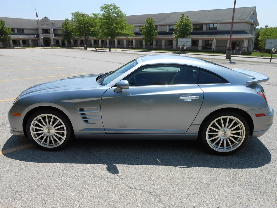 2005 Chrysler Crossfire - Image 4 of 31