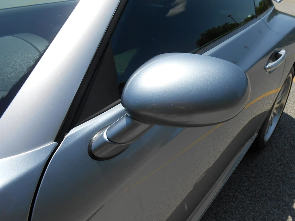 2005 Chrysler Crossfire - Image 28 of 31