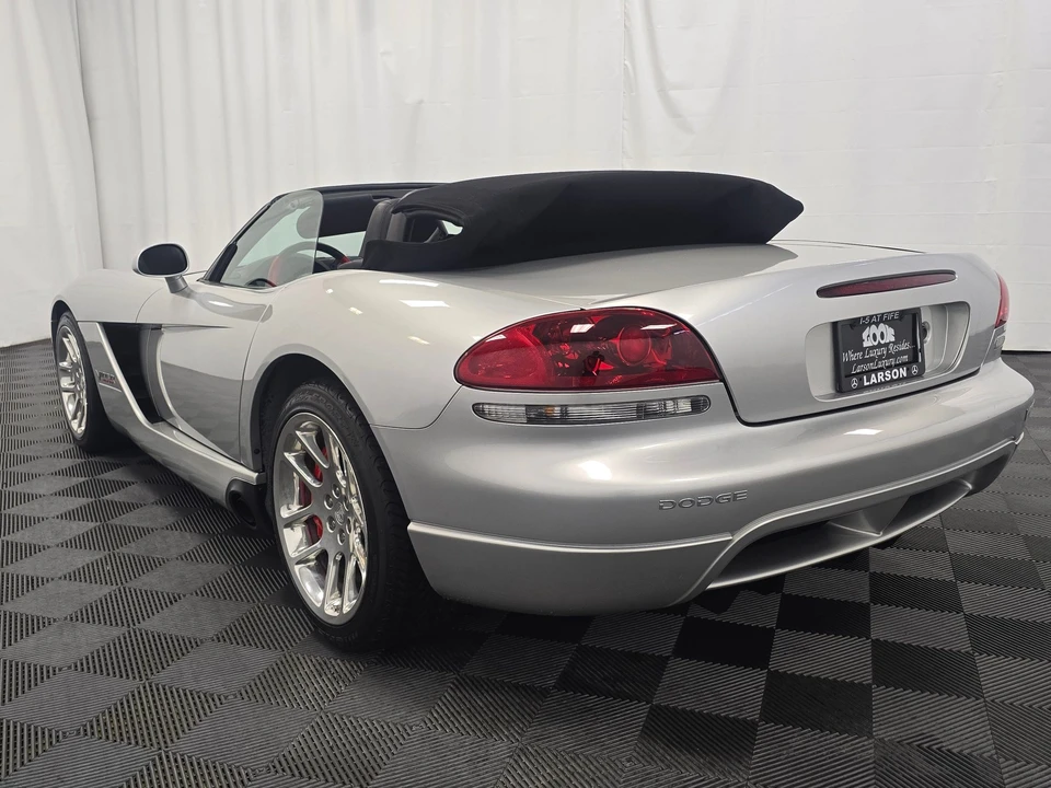 2005 Dodge Viper 3rd Gen - Image 8 of 31