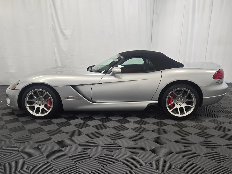 2005 Dodge Viper 3rd Gen - Image 23 of 31
