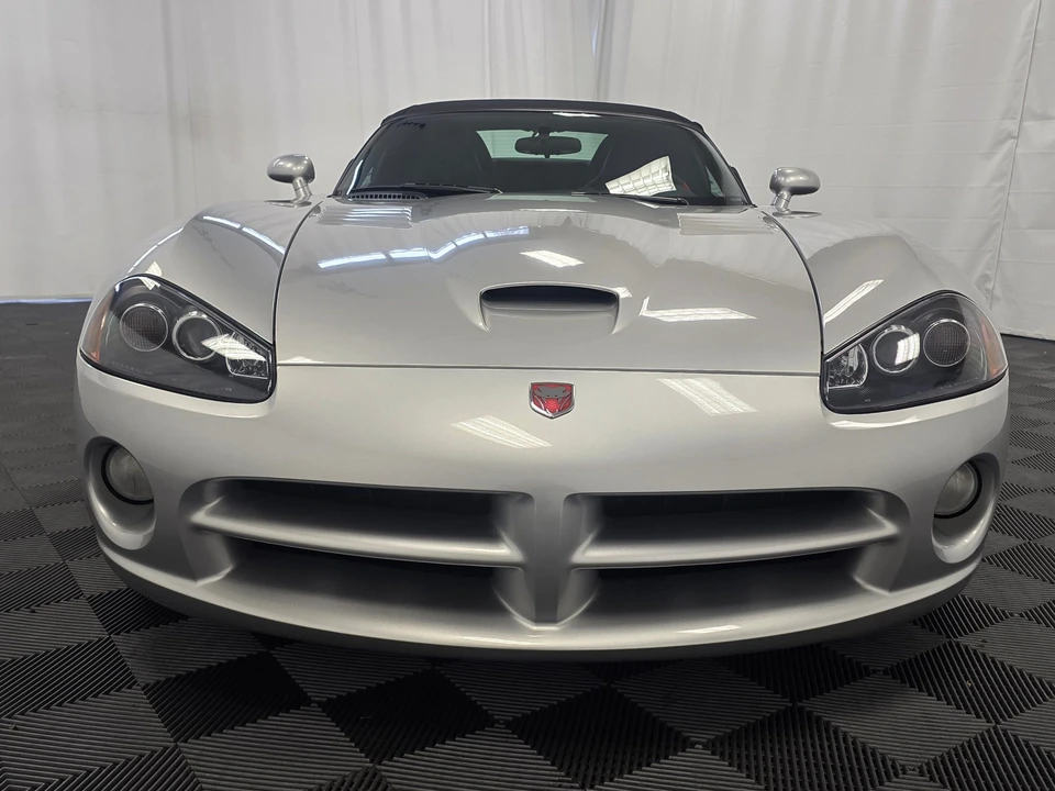 2005 Dodge Viper 3rd Gen - Image 13 of 31