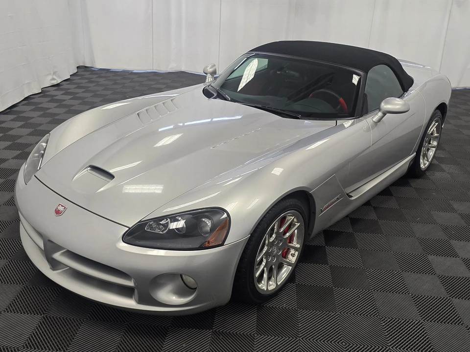 2005 Dodge Viper 3rd Gen - Image 11 of 31