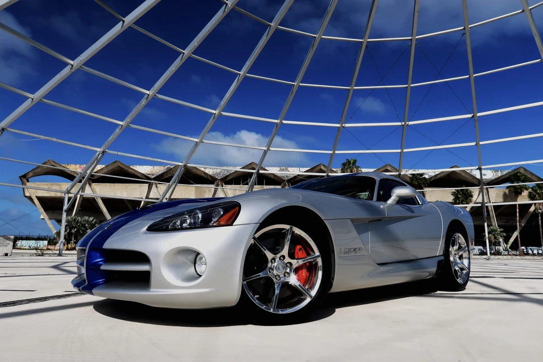 2010 Dodge Viper 3rd Gen - Image 14 of 31