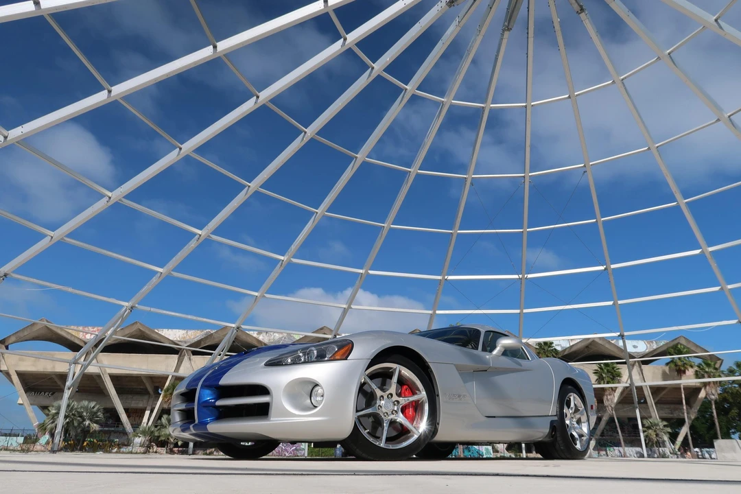2010 Dodge Viper 3rd Gen - Image 13 of 31