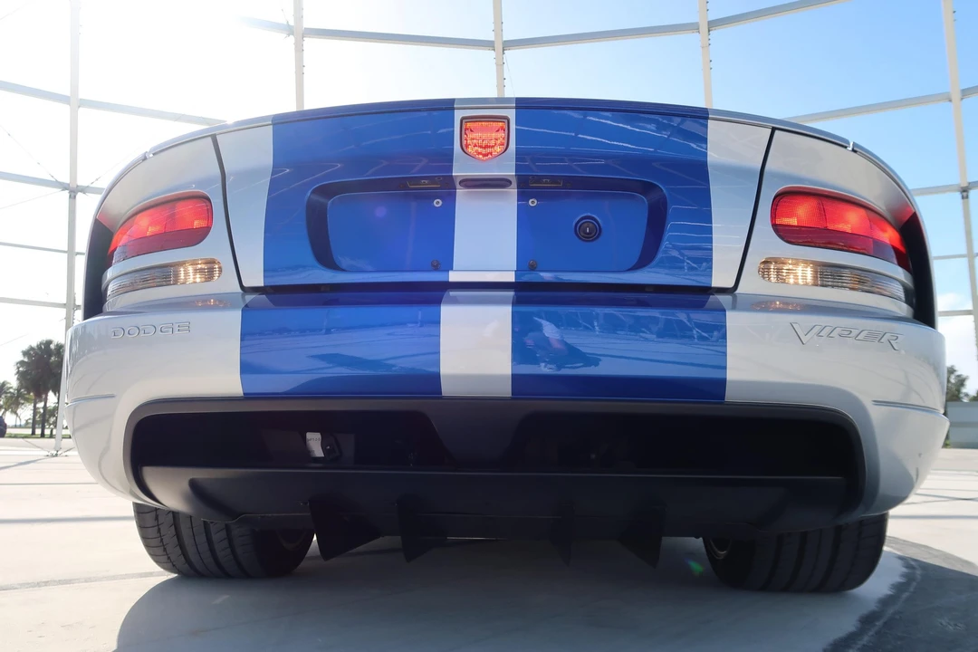 2010 Dodge Viper 3rd Gen - Image 6 of 31