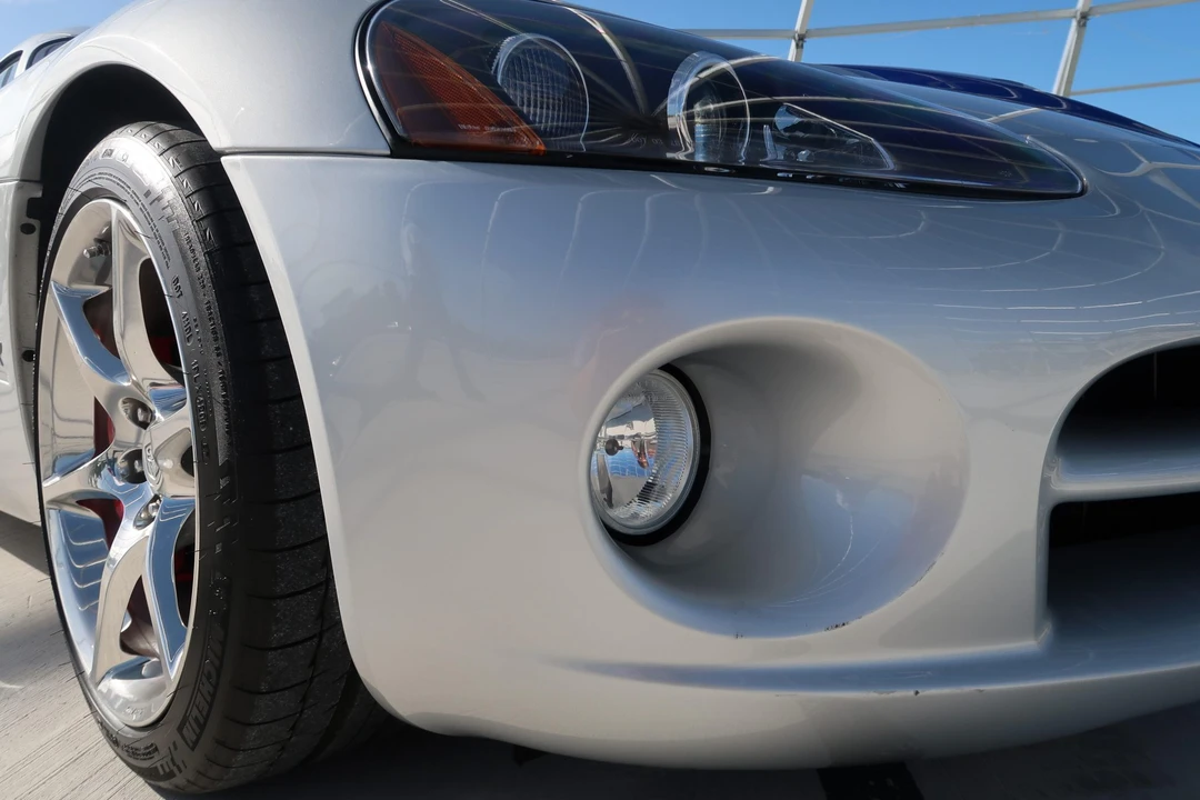 2010 Dodge Viper 3rd Gen - Image 24 of 31