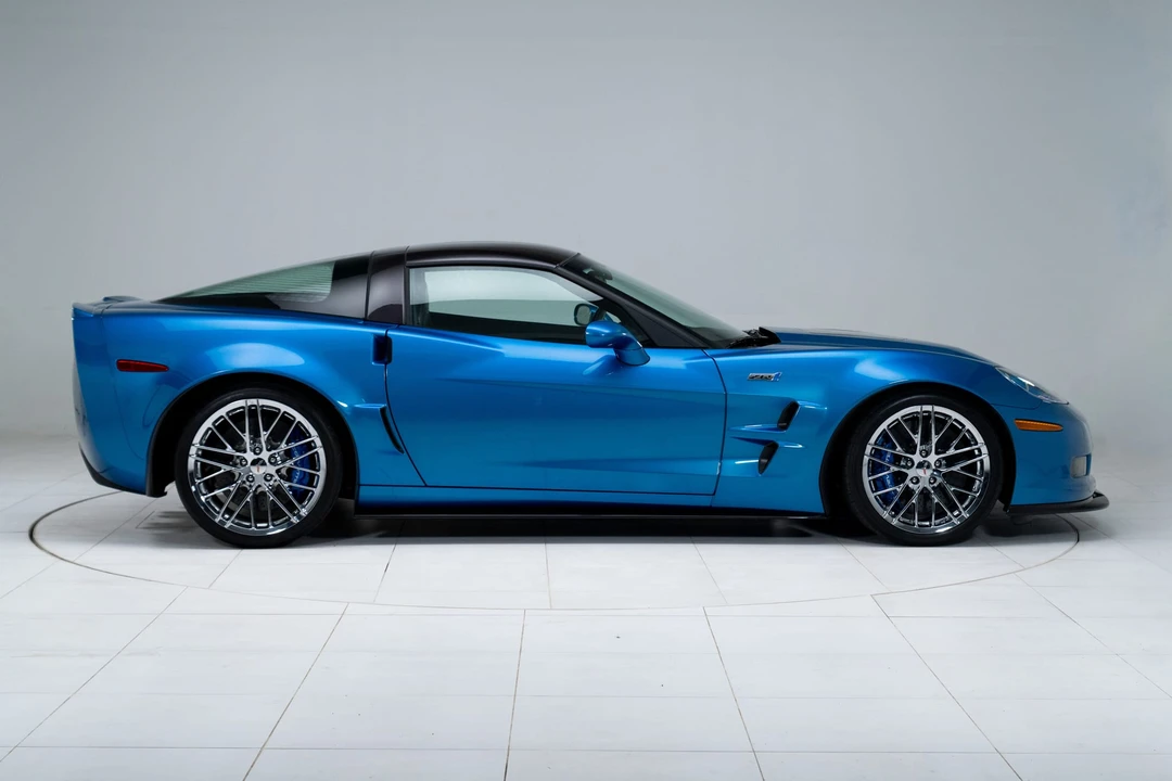 2011 Chevrolet Corvette C6 ZR1 - Image 3 of 31