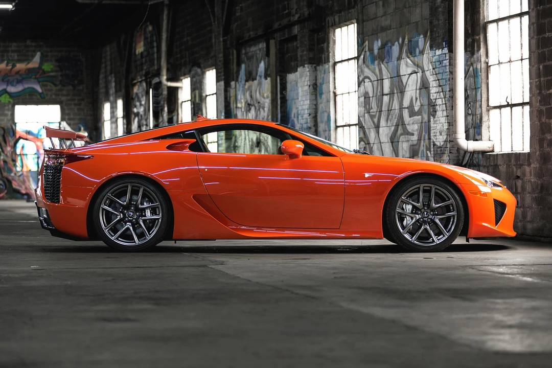 2012 Lexus LFA - Image 6 of 31