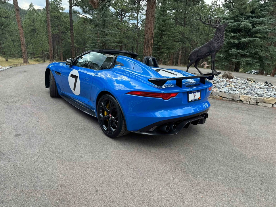 2016 Jaguar F-Type SVR 1st Gen - Image 6 of 31