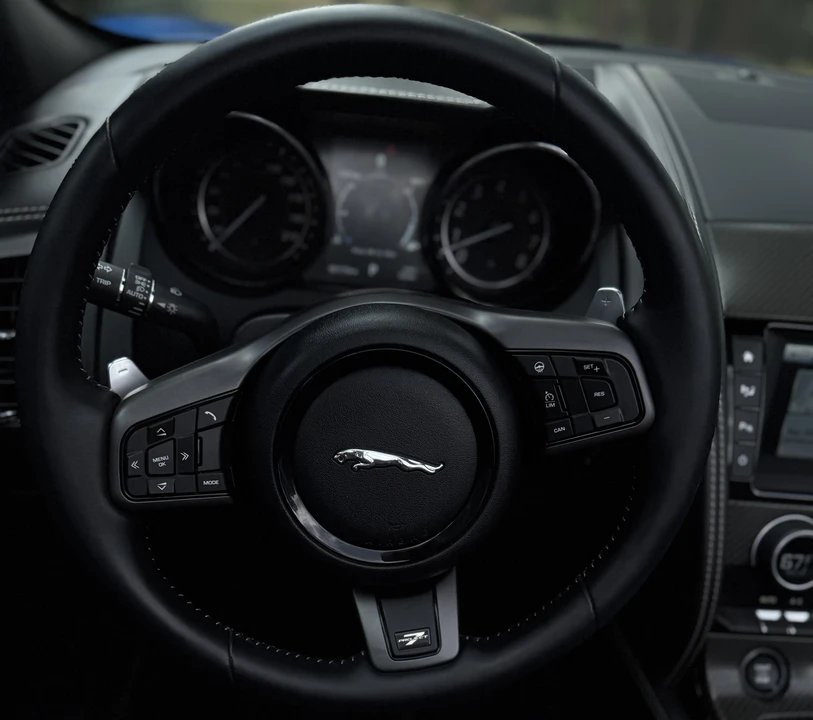 2016 Jaguar F-Type SVR 1st Gen - Image 24 of 31