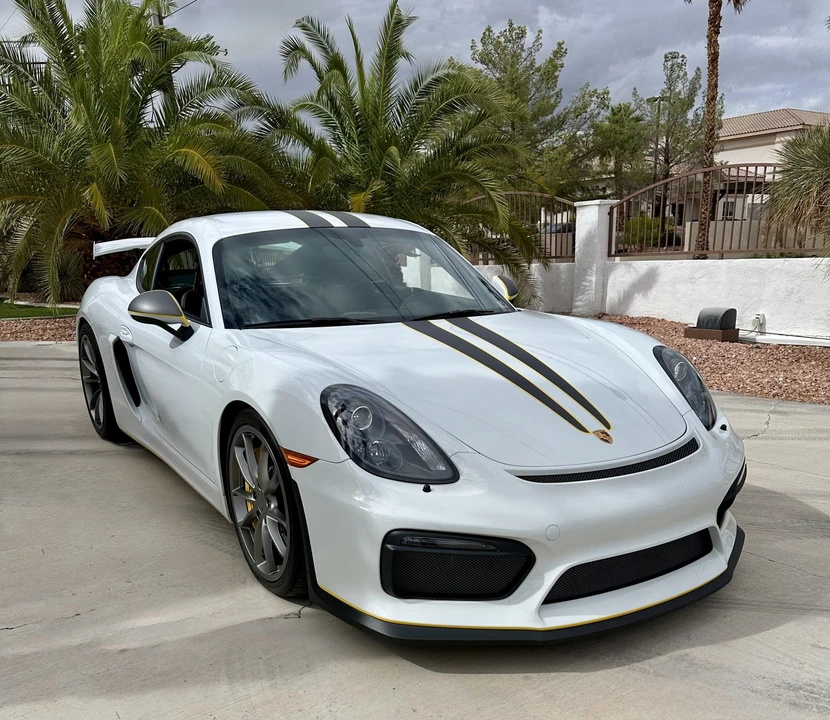 2016 Porsche 981 Cayman GT4 - Image 14 of 31