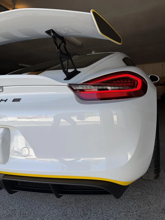 2016 Porsche 981 Cayman GT4 - Image 22 of 31