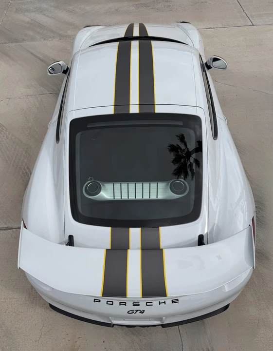 2016 Porsche 981 Cayman GT4 - Image 18 of 31