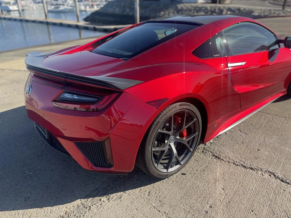 2017 Acura NC1 NSX - Image 10 of 31