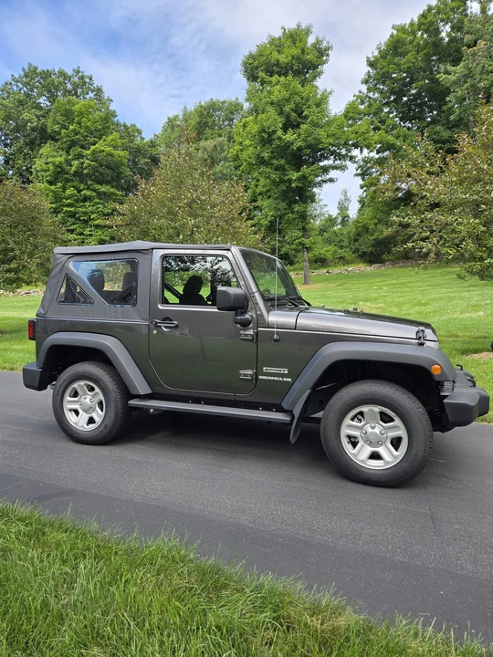 2017 Jeep JK Wrangler - Image 8 of 31