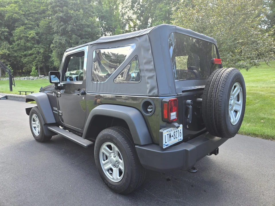 2017 Jeep JK Wrangler - Image 18 of 31