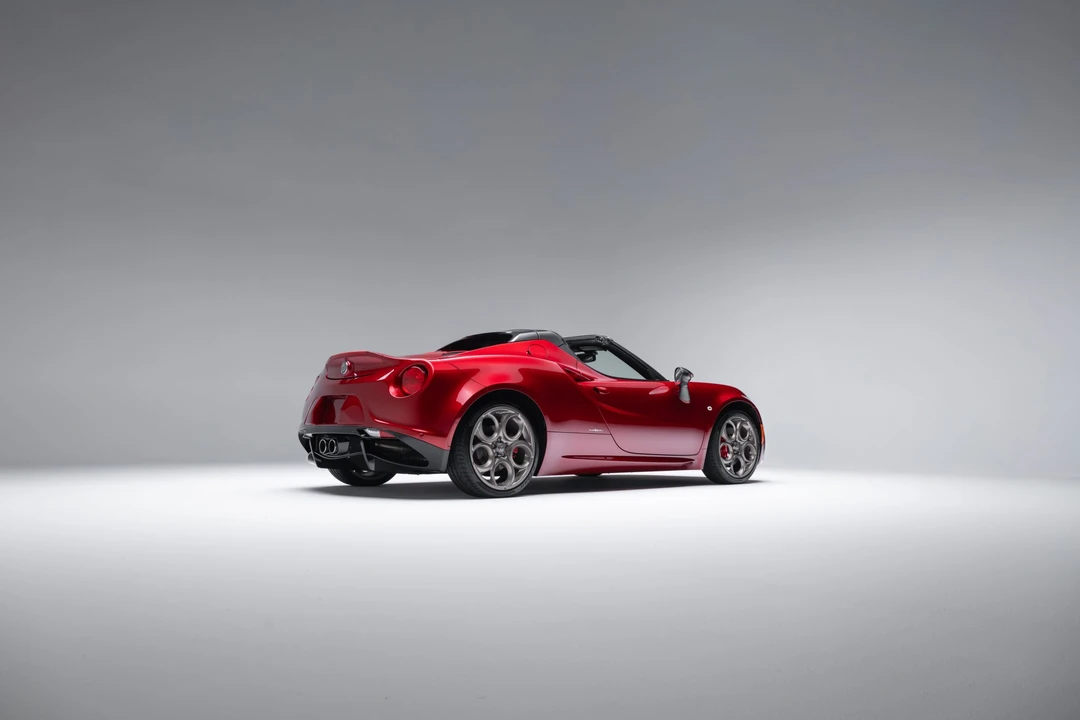 2020 Alfa Romeo 4C Spider - Image 27 of 31
