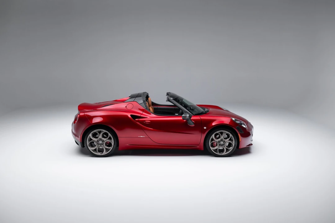 2020 Alfa Romeo 4C Spider - Image 25 of 31