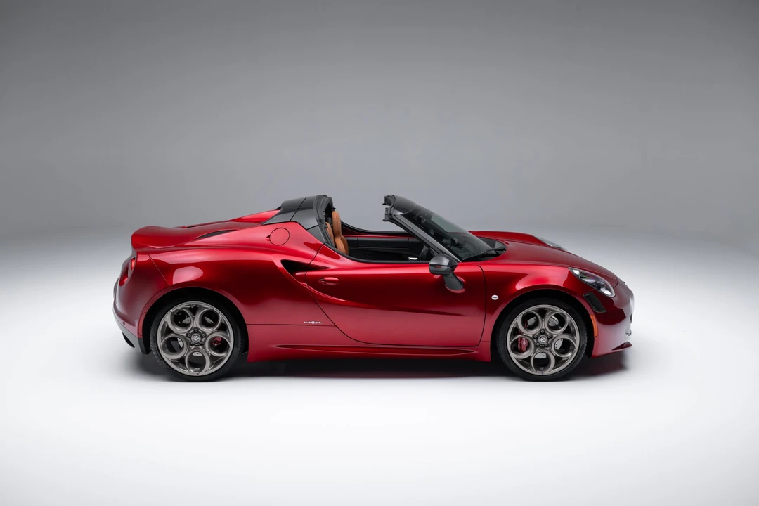 2020 Alfa Romeo 4C Spider - Image 26 of 31