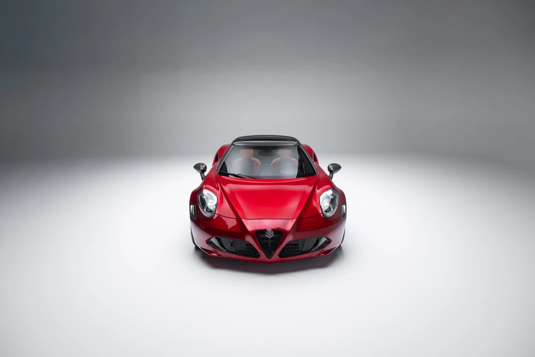 2020 Alfa Romeo 4C Spider - Image 9 of 31