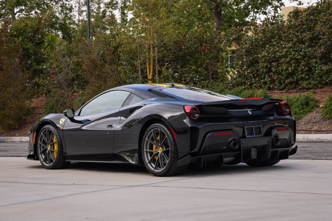 2020 Ferrari 488 Pista - Image 20 of 31
