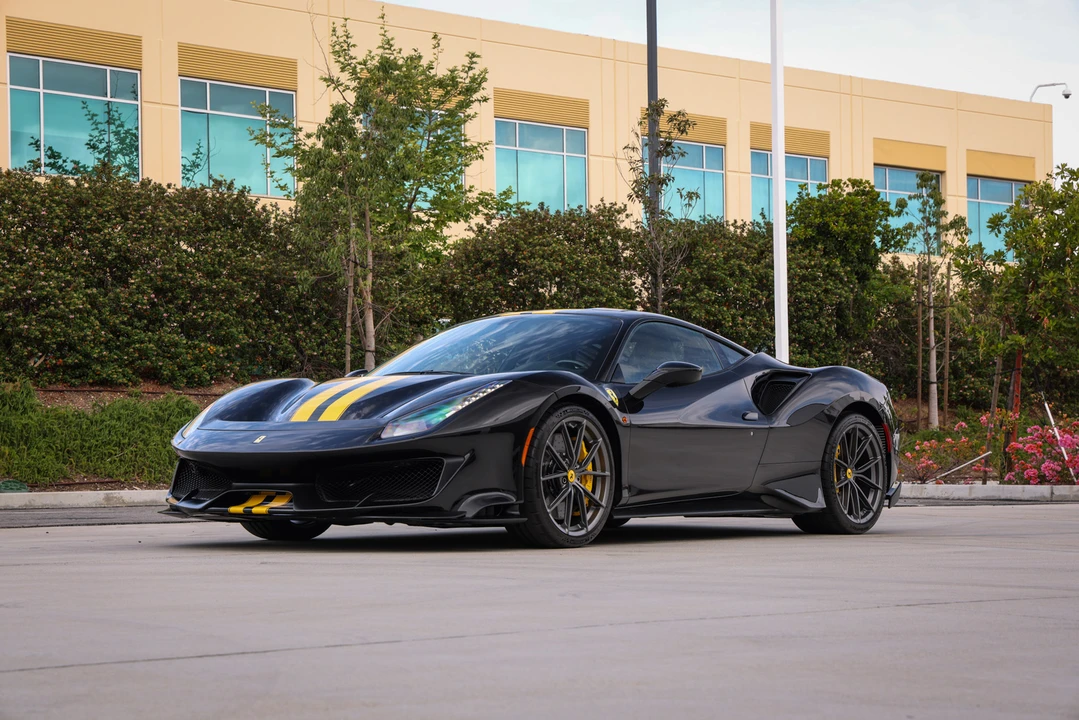 2020 Ferrari 488 Pista - Image 6 of 31