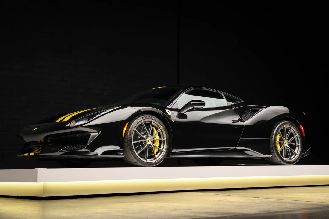 2020 Ferrari 488 Pista - Image 30 of 31