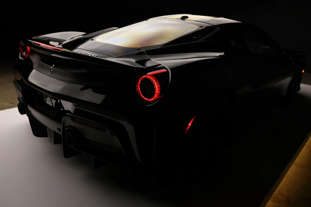 2020 Ferrari 488 Pista - Image 28 of 31