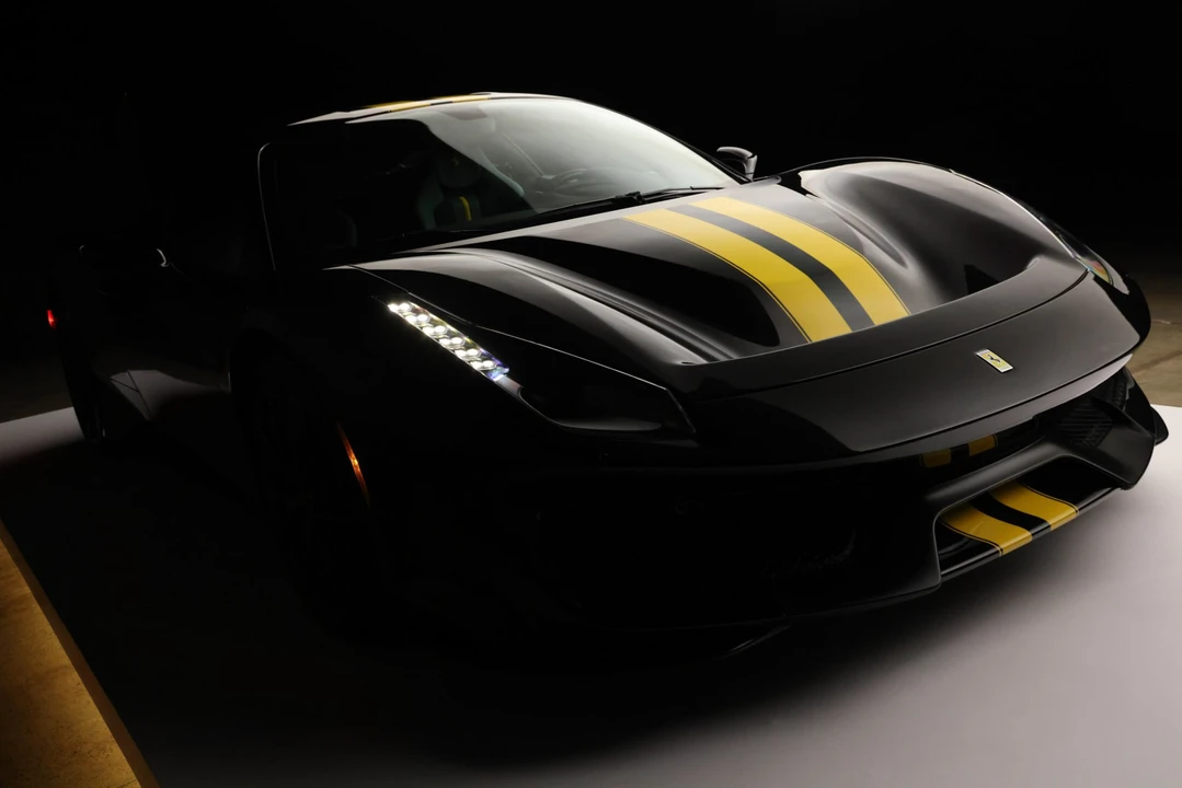 2020 Ferrari 488 Pista - Image 27 of 31
