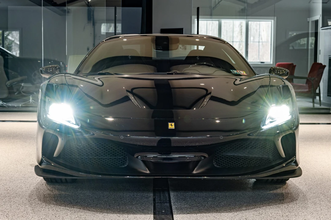 2021 Ferrari F8 Spider - Image 12 of 31