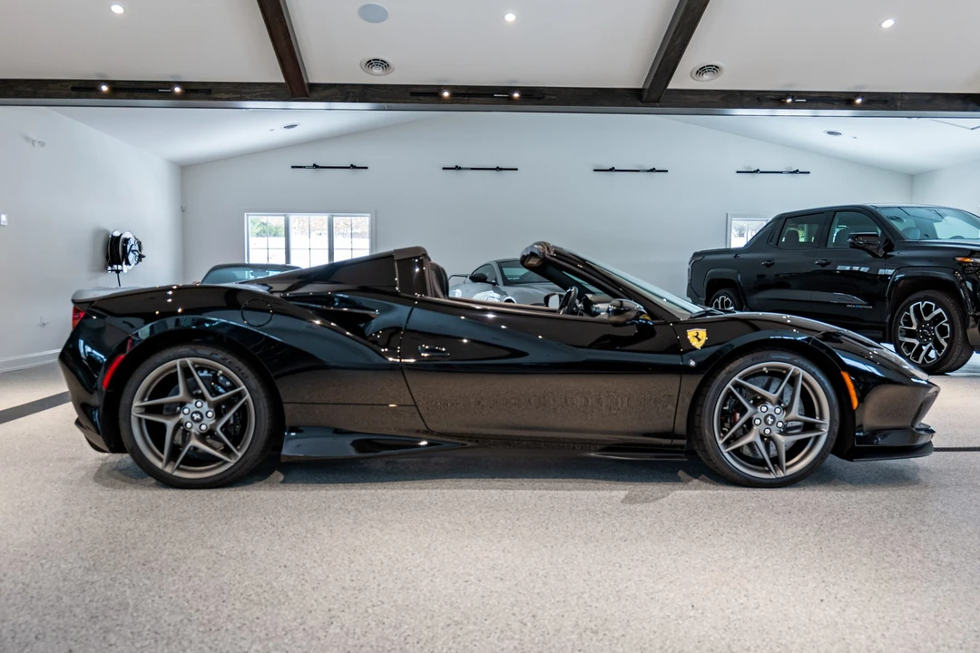 2021 Ferrari F8 Spider - Image 5 of 31