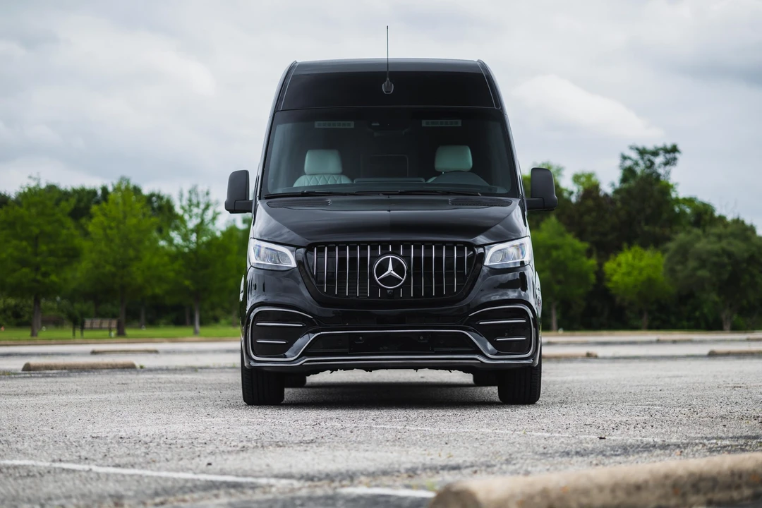 2022 Mercedes-Benz VS30 Sprinter - Image 10 of 31