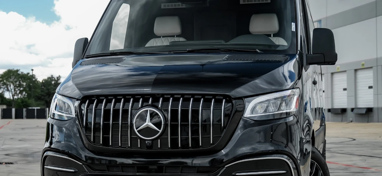 2022 Mercedes-Benz VS30 Sprinter - Image 11 of 31