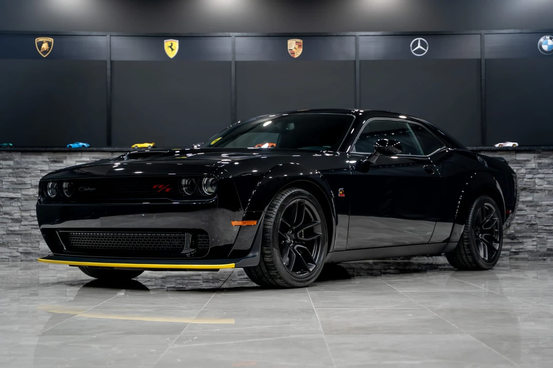 2023 Dodge Challenger SRT8 & 392 3rd Gen - Image 4 of 31