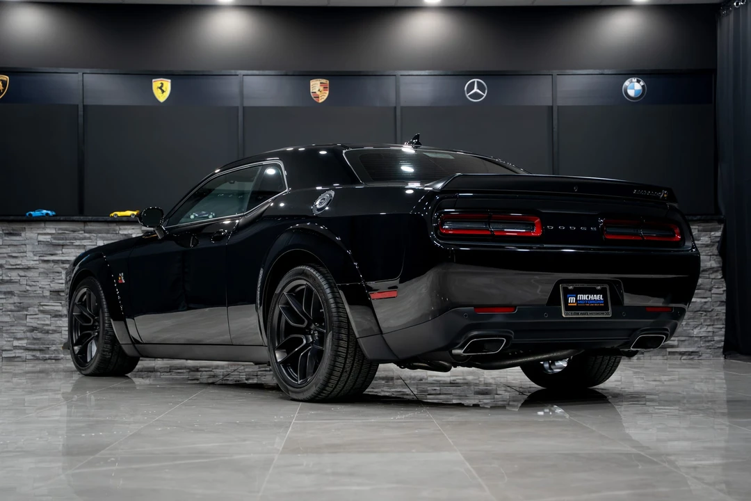 2023 Dodge Challenger SRT8 & 392 3rd Gen - Image 18 of 31