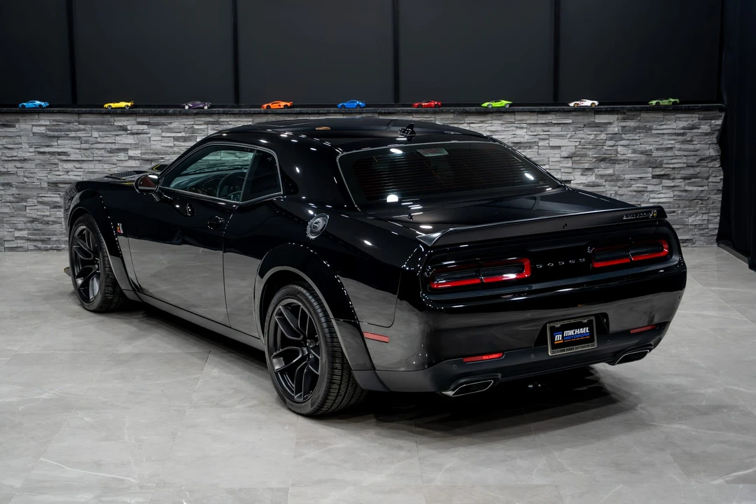 2023 Dodge Challenger SRT8 & 392 3rd Gen - Image 22 of 31