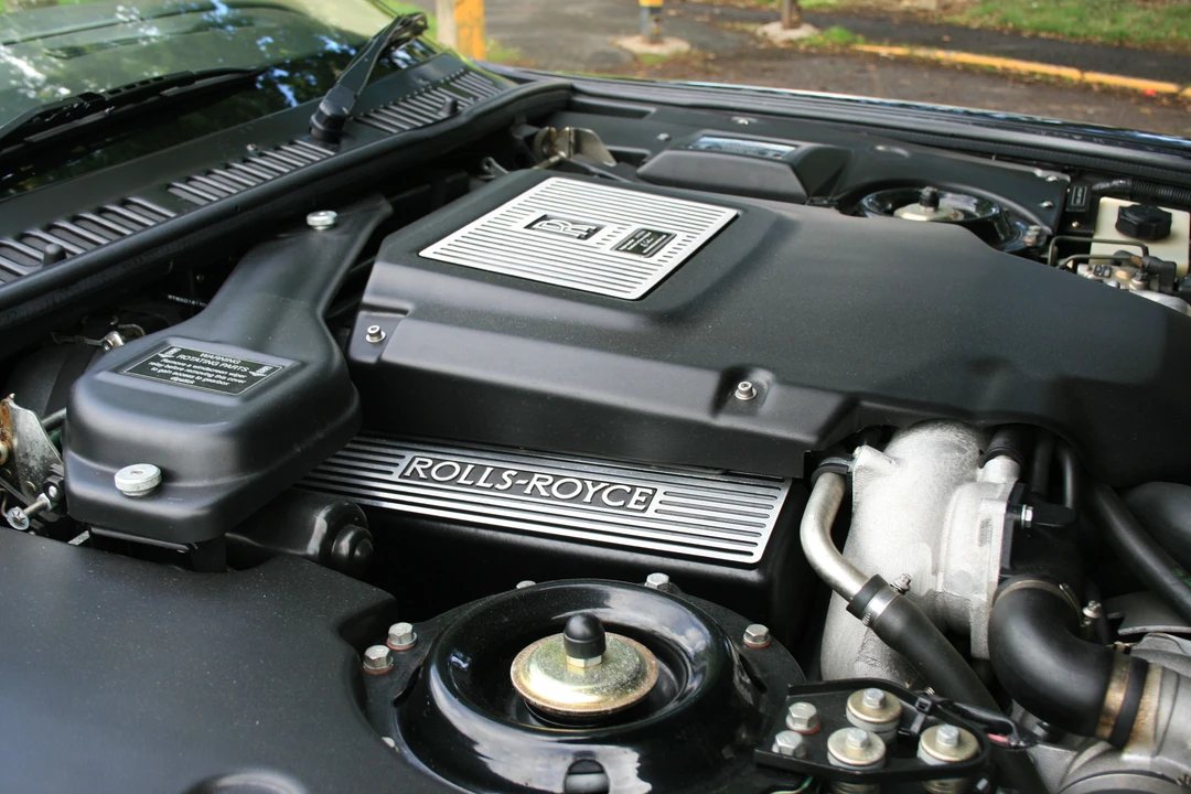 2001 Rolls-Royce Corniche Series V - Image 3 of 8
