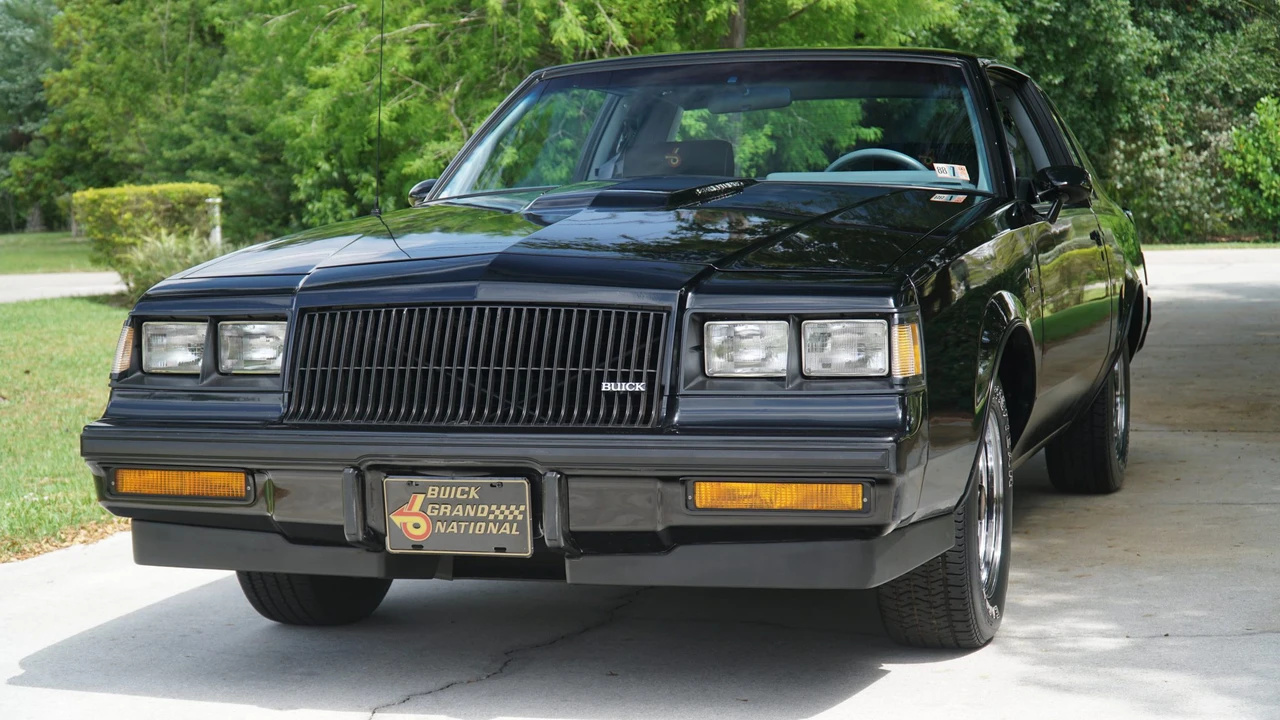 1987 Buick Grand National - Image 2 of 31