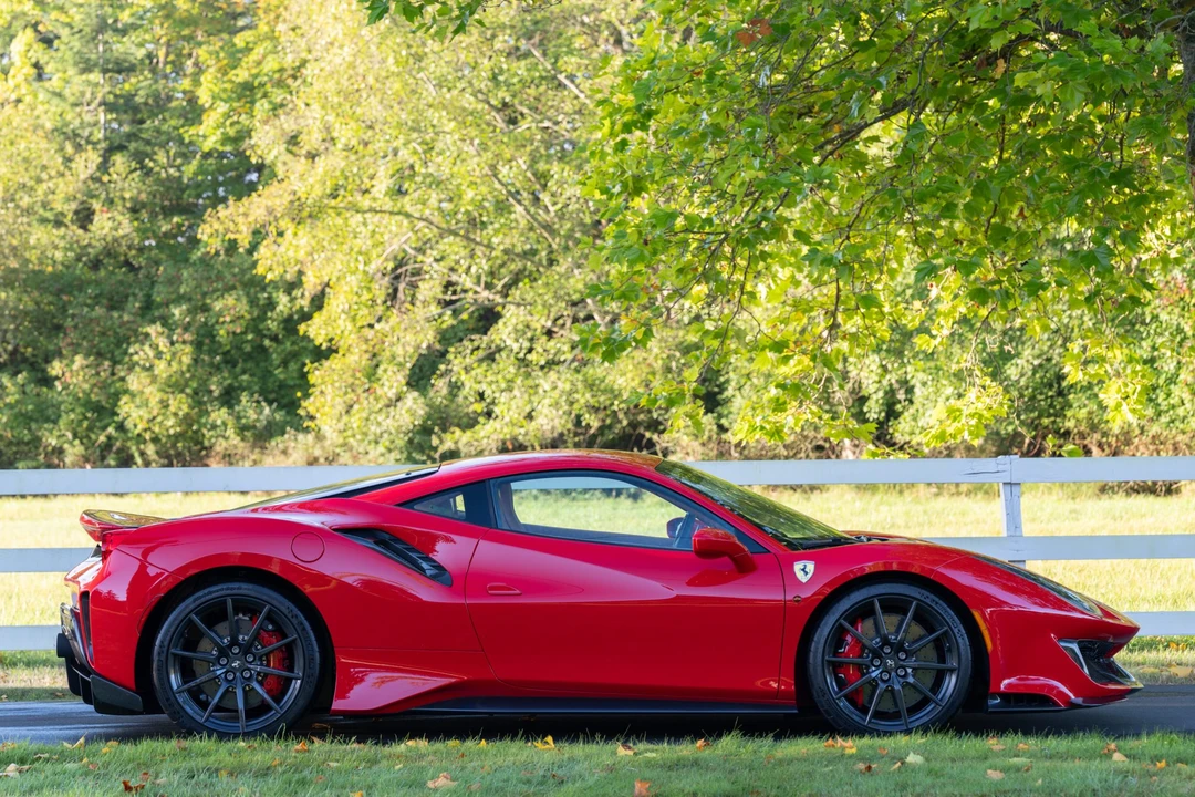 2020 Ferrari 488 Pista - Image 11 of 31